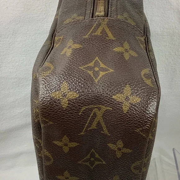 Louis Vuitton Trousse Toilette 23 - Picture 11 of 16